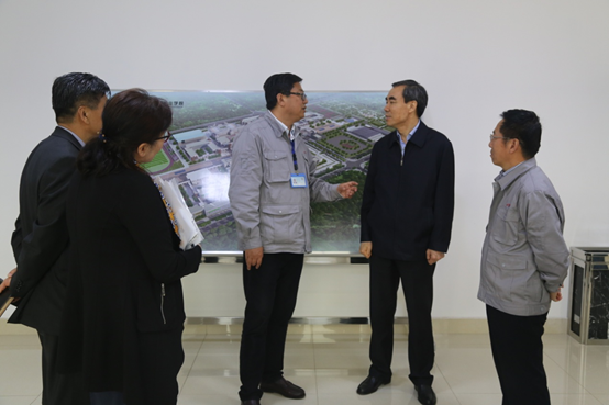 李松林1.png 李松林1.png