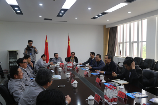李松林2.png 李松林2.png